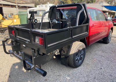 CARROCERIA BARRA EXTERNA Y PARACHOQUES